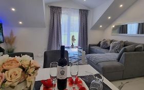 Luxury Apartment Megy